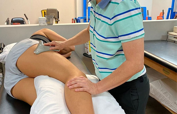 Chiropractor Southeast FL Tonya Carswell Assisting With Soft Tissue Mobilization Chiropractor Southeast FL Tonya Carswell Assisting With Soft Tissue Mobilization